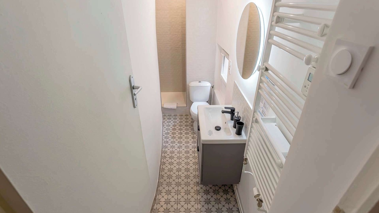 Photo of Bathroom in Old Lyon