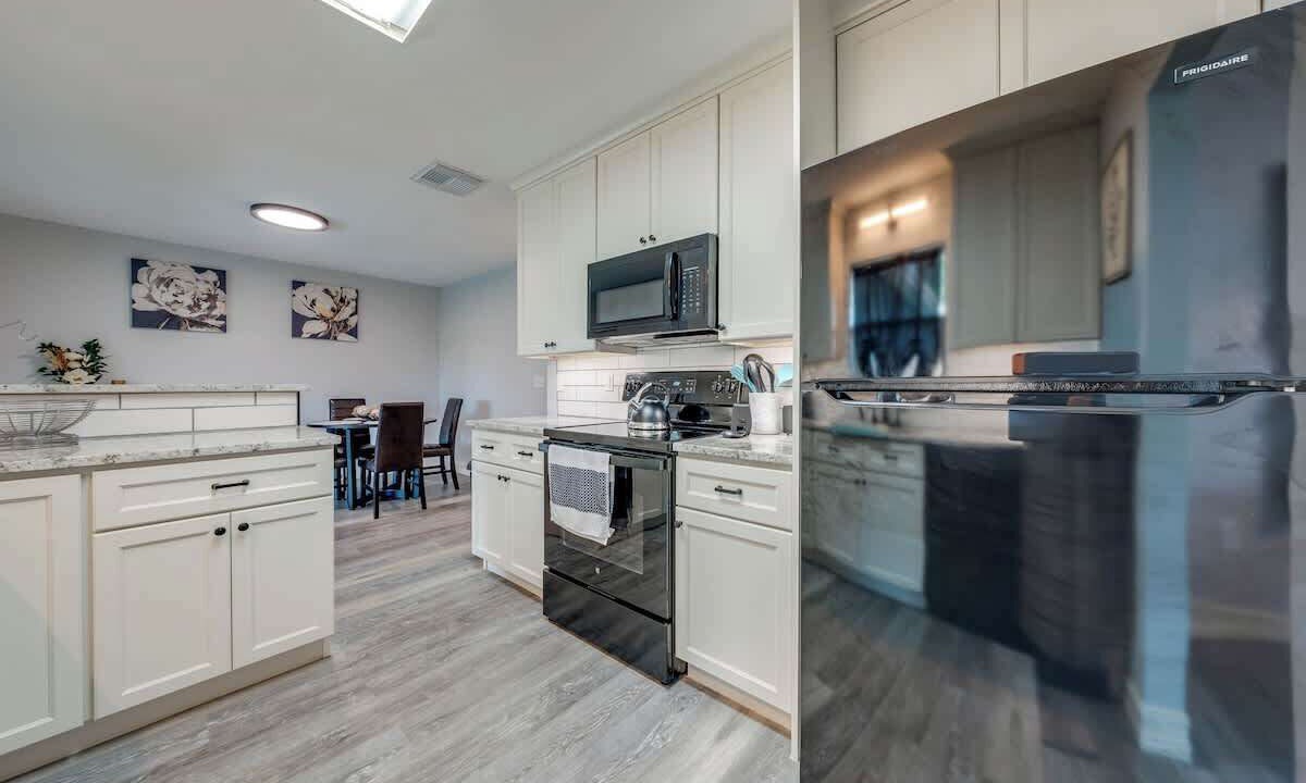 Photo of Kitchen in Oak Ridge