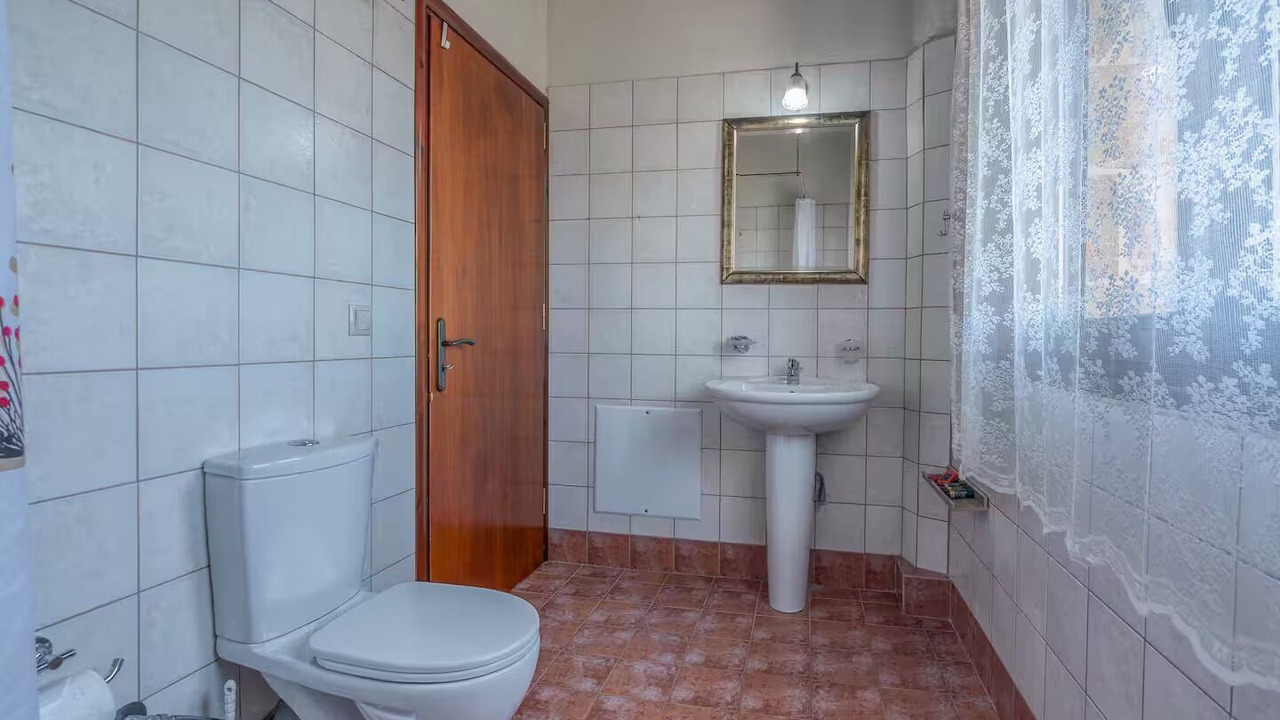 Photo of Bathroom in Zerviana