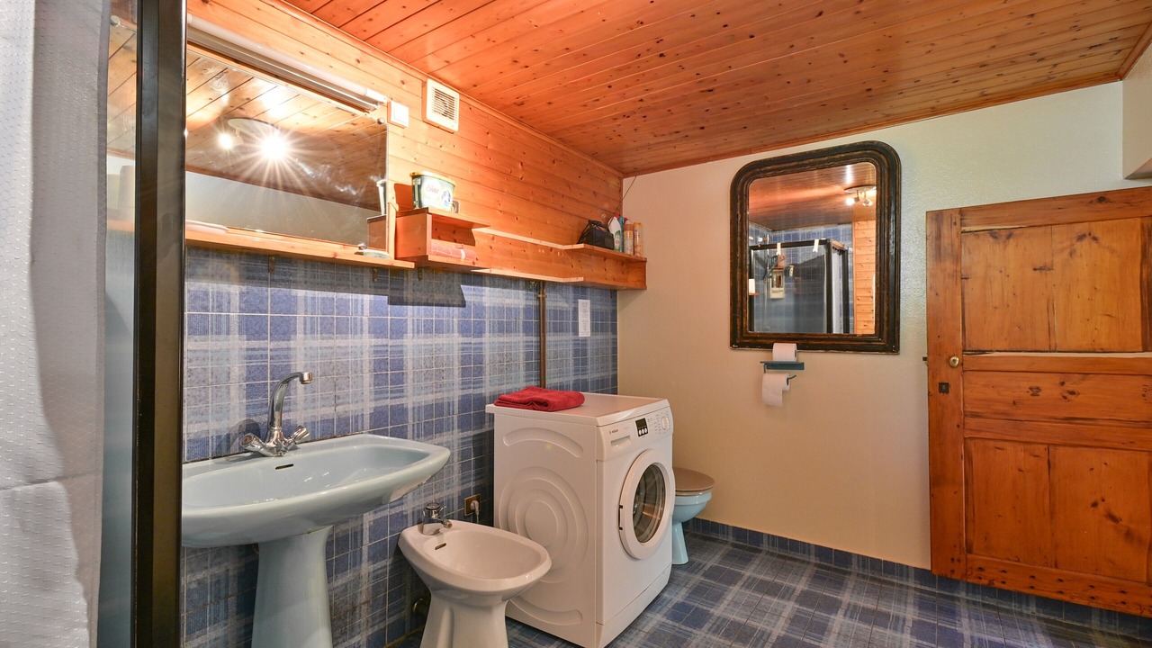 Photo of Bathroom in Les Clefs