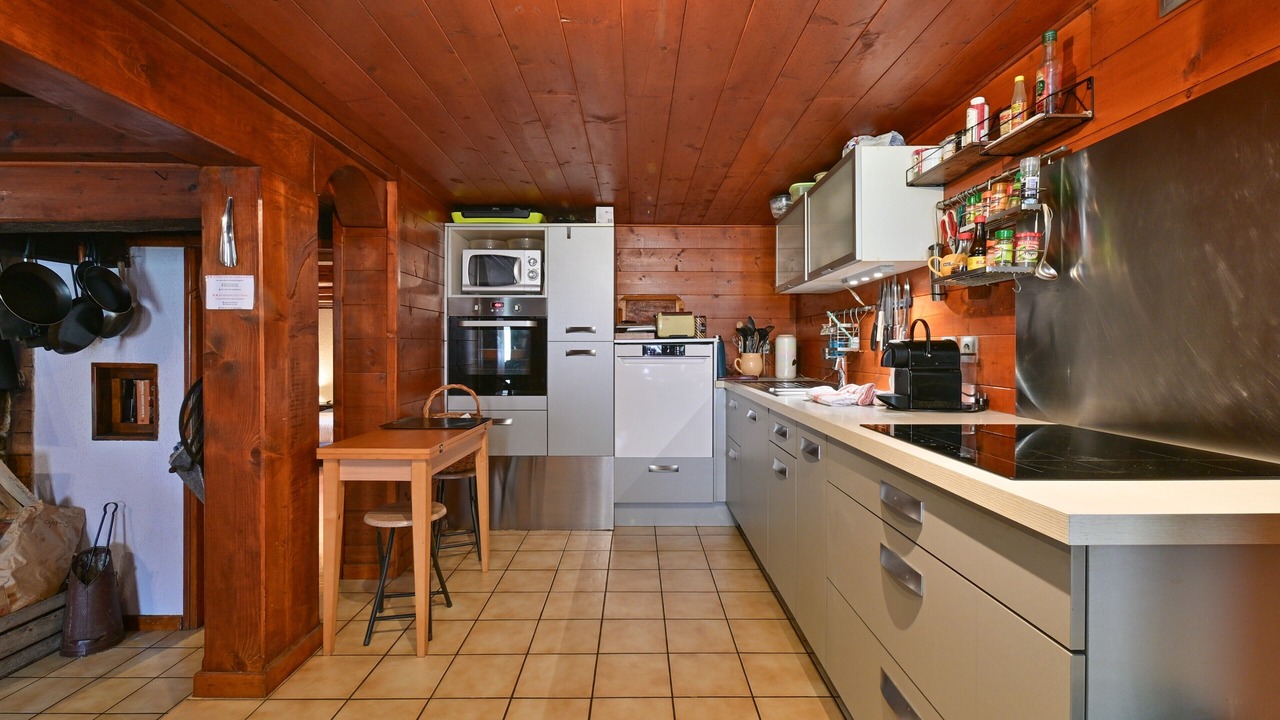 Photo of Kitchen in Les Clefs