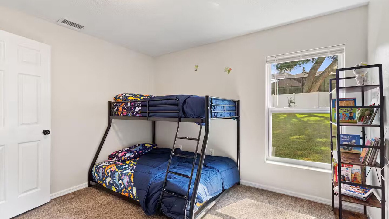 Photo of Bedroom in Lakeland