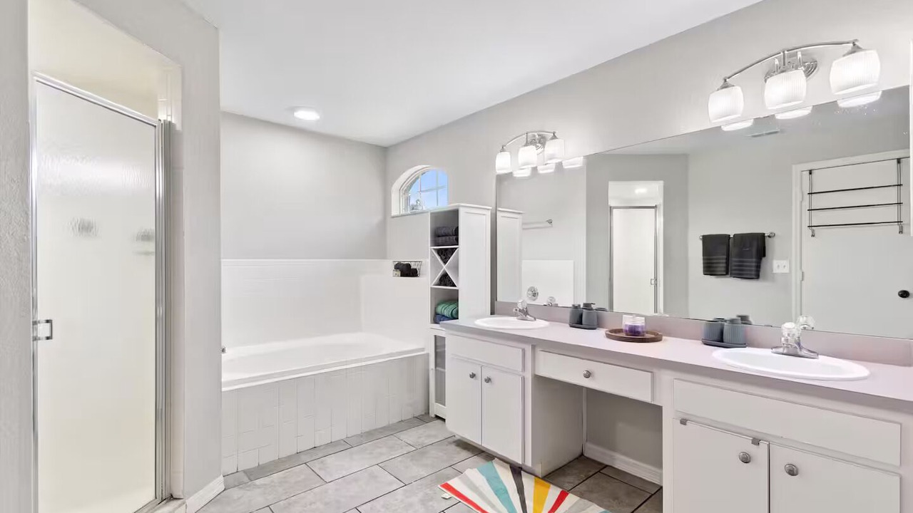 Photo of Bathroom in Lakeland