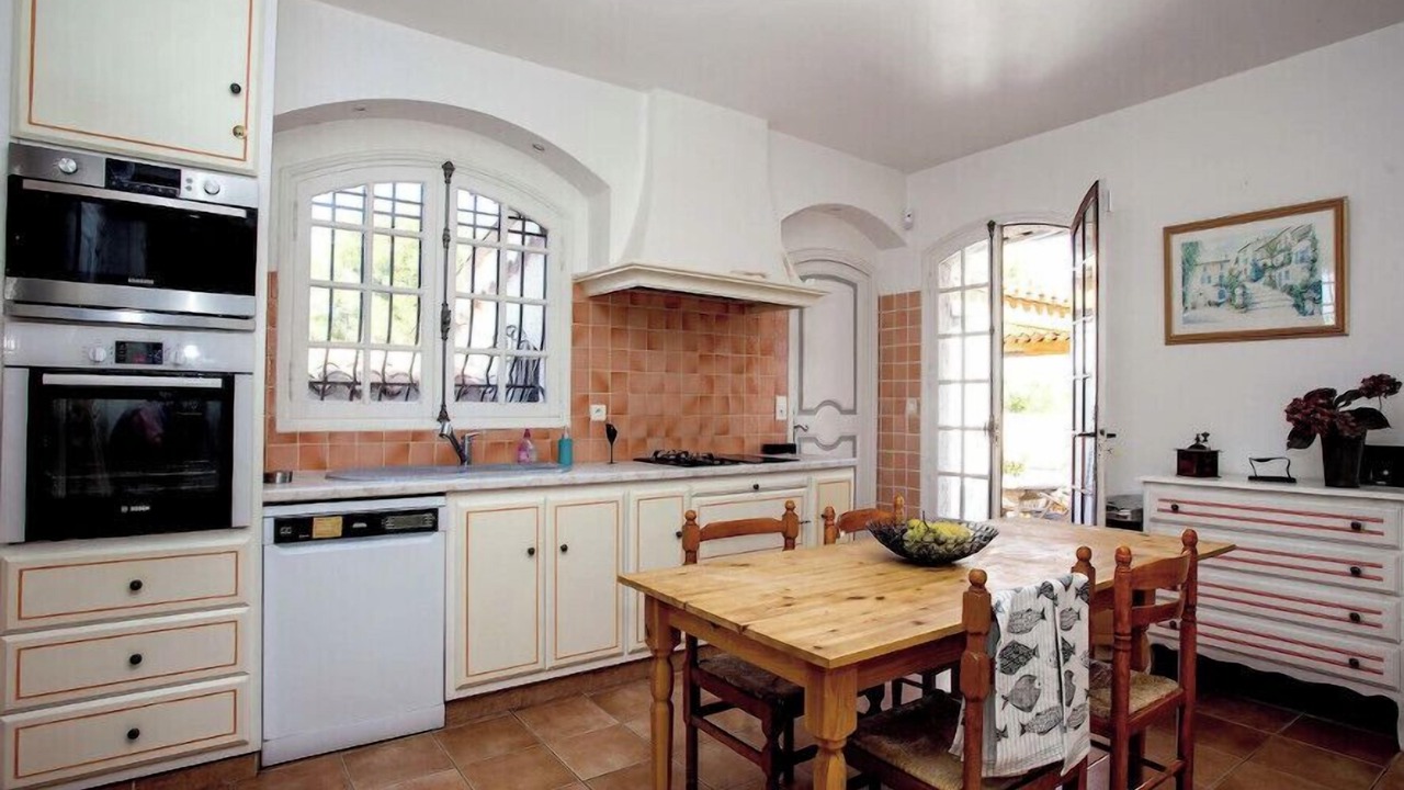 Photo of Kitchen in Six-Fours-les-Plages