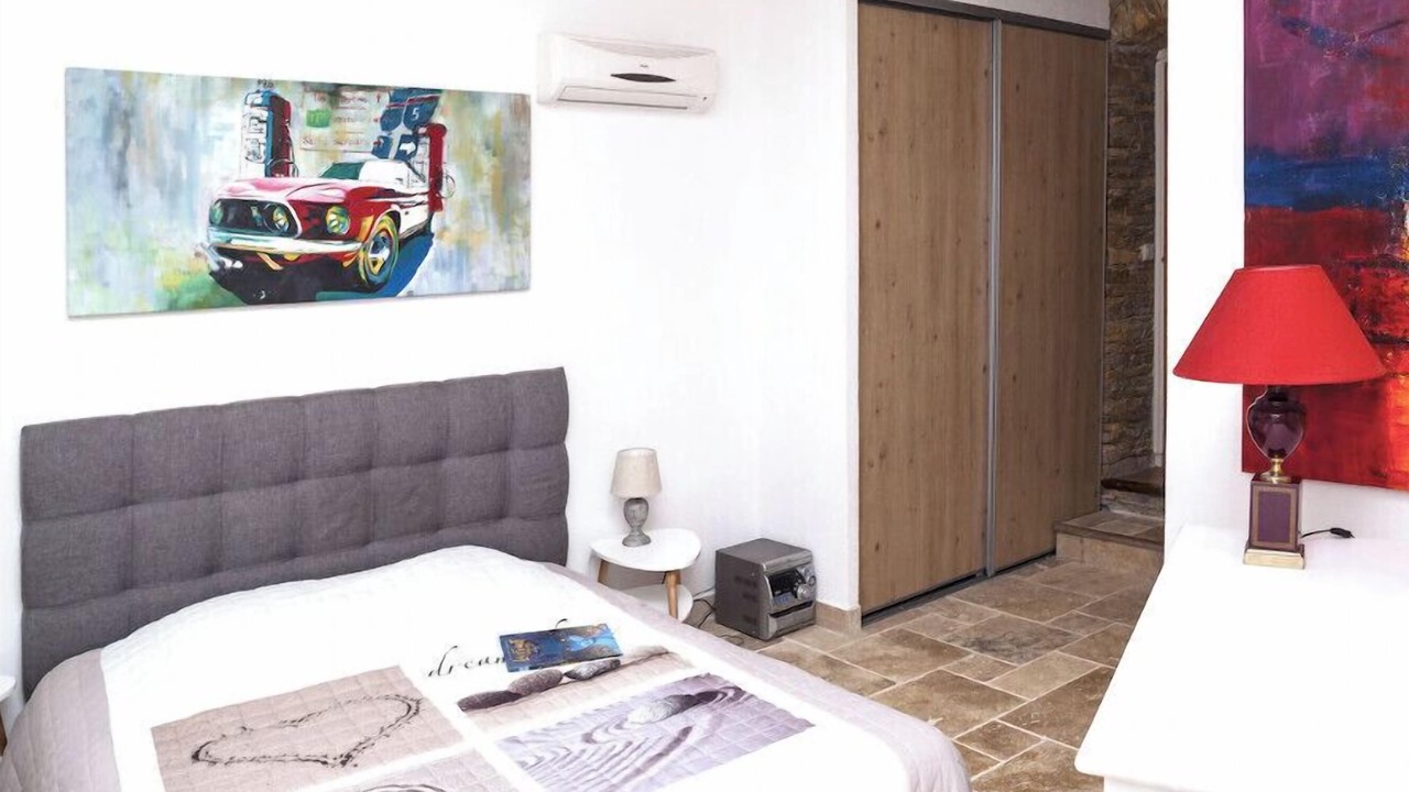Photo of Bedroom in Six-Fours-les-Plages