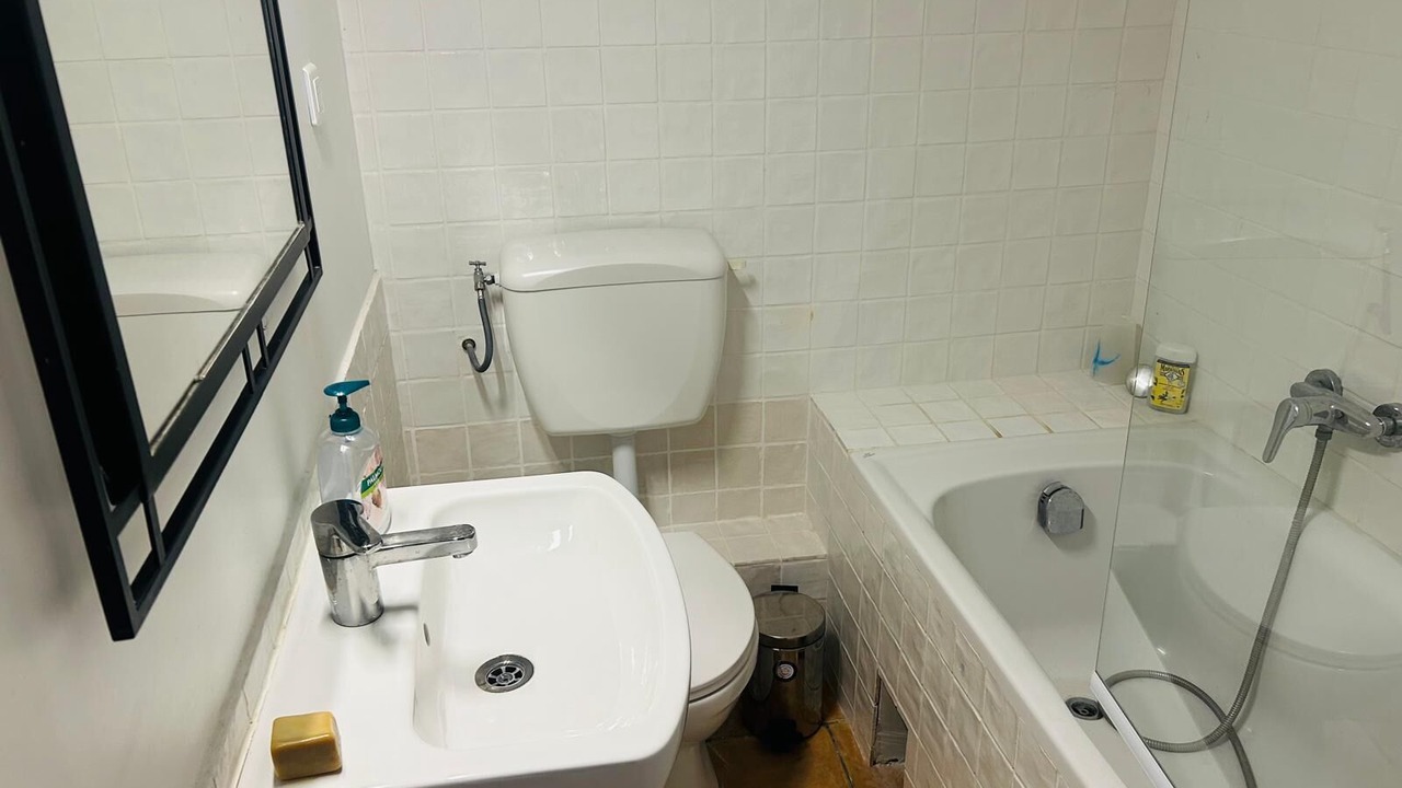 Photo of Bathroom in Carces