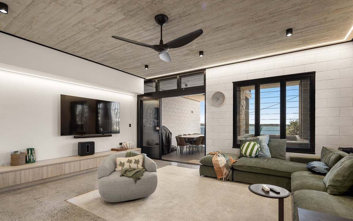 Photo of Livingroom in Runaway Bay