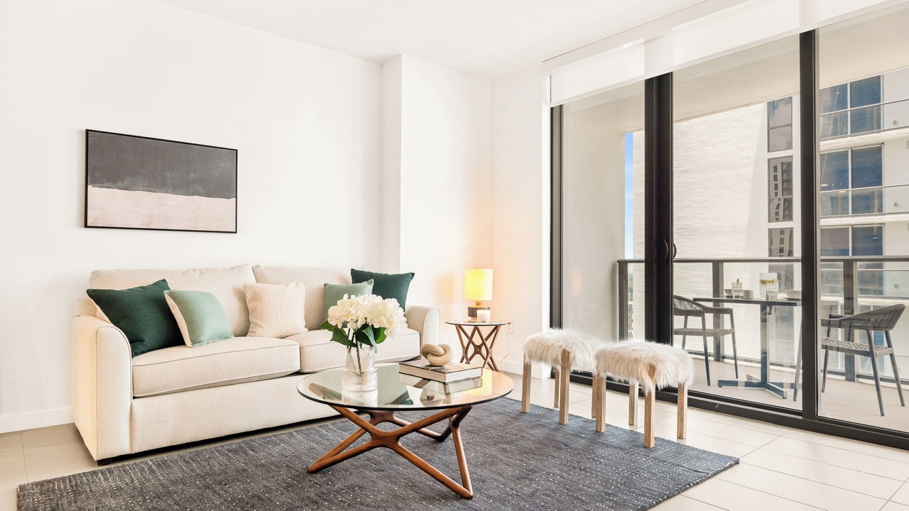 Photo of Livingroom in Town Square