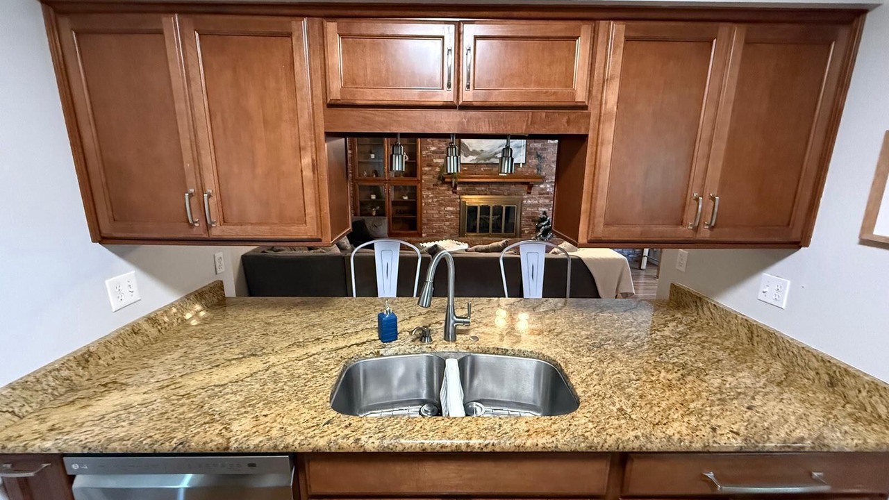 Photo of Kitchen in Cypress Gardens