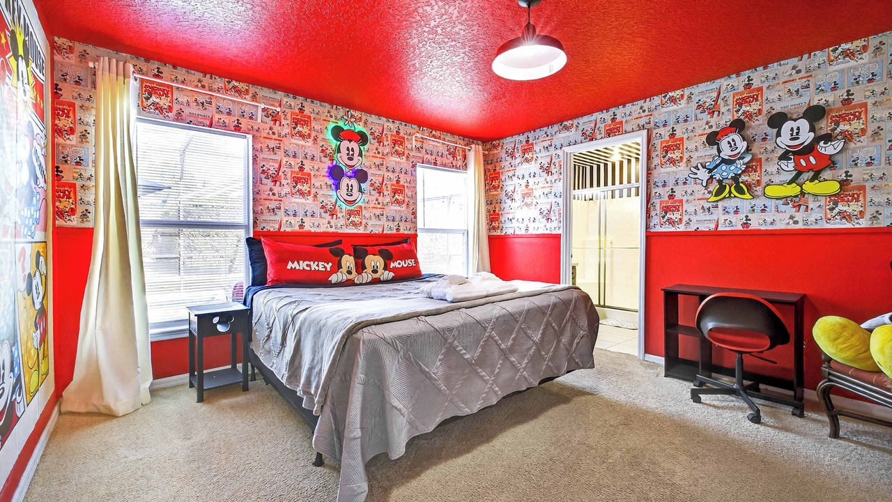 Photo of Bedroom in Sandy Ridge