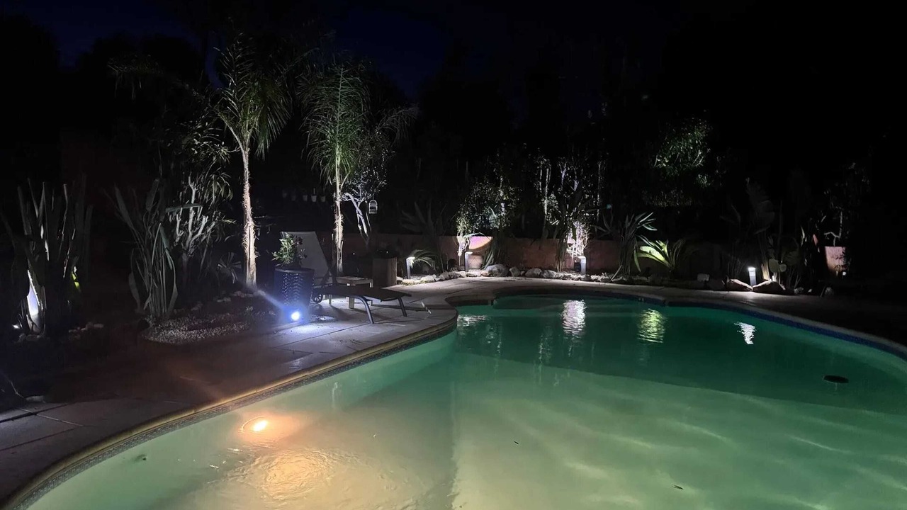 Photo of Outdoor in Les Mayons