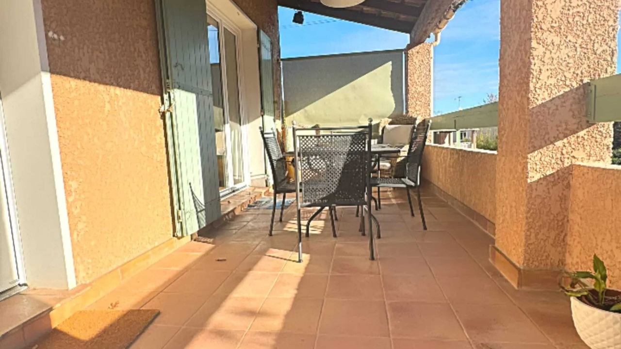 Photo of Outdoor in Les Mayons