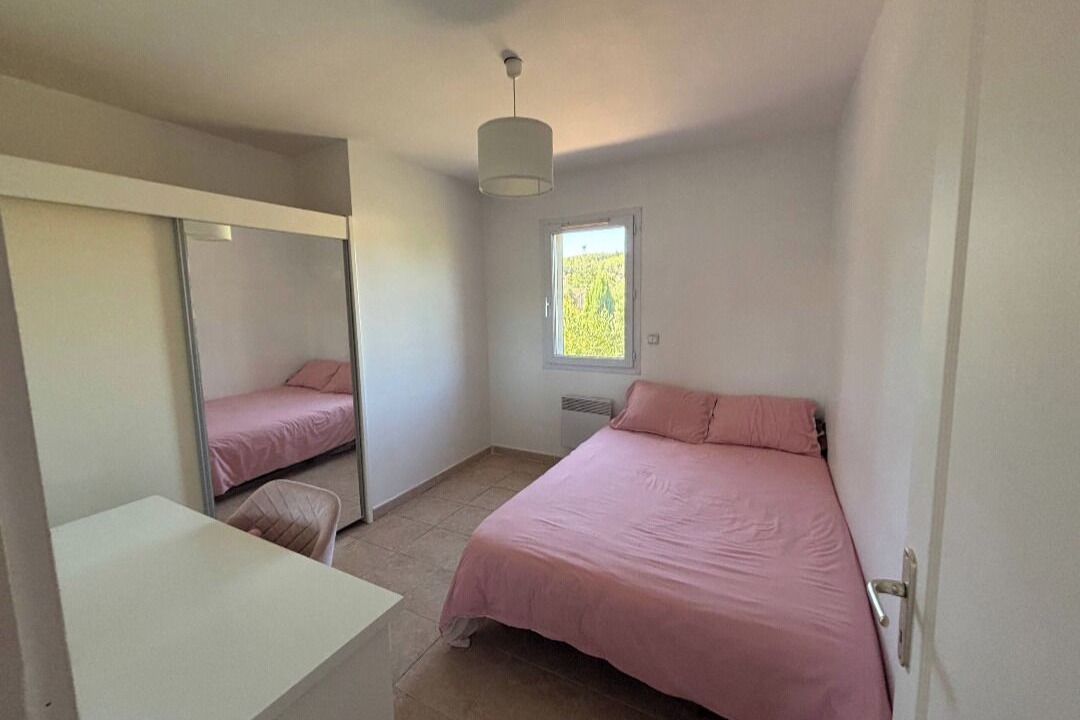 Photo of Bedroom in Carnoules