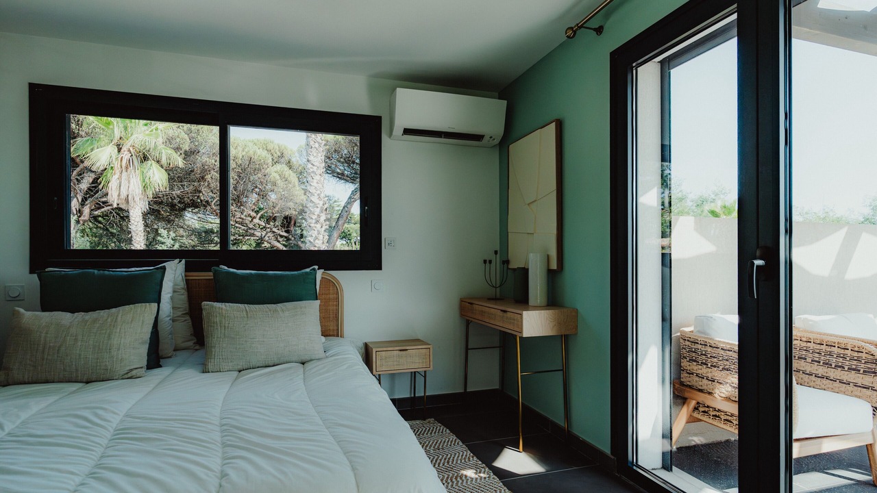 Photo of Bedroom in Sainte-Maxime - Saint-Tropez