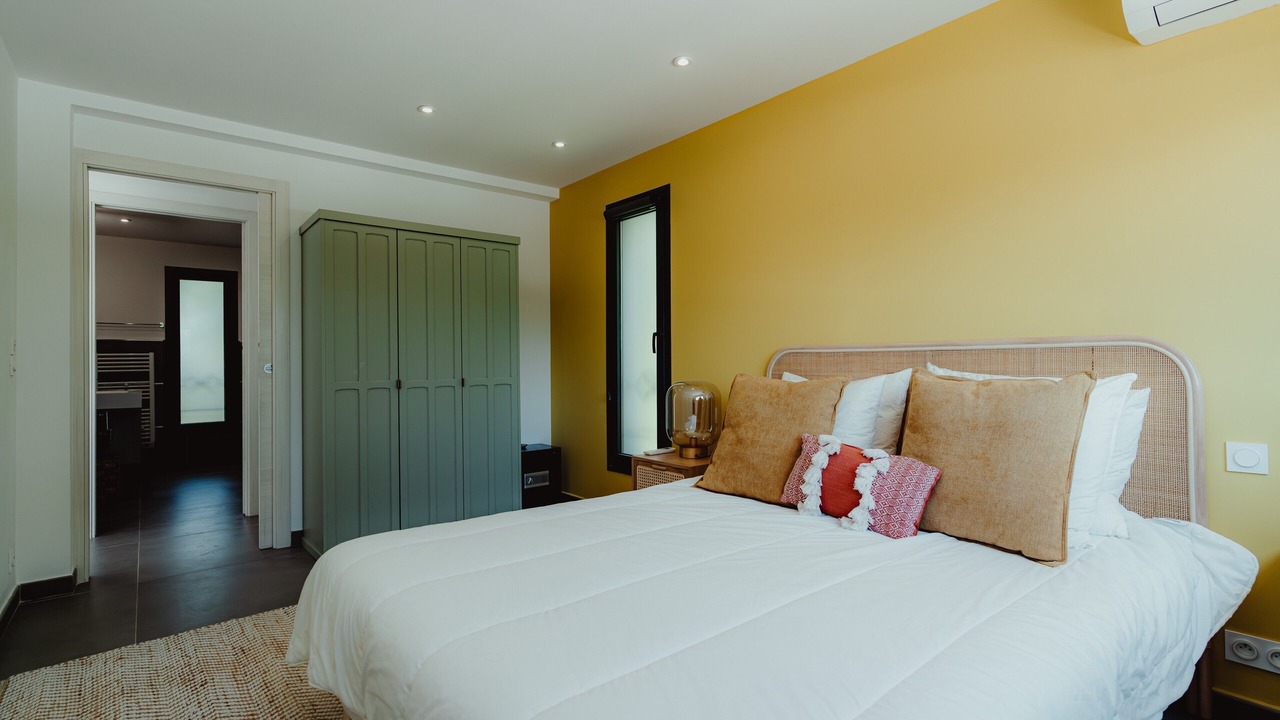 Photo of Bedroom in Sainte-Maxime - Saint-Tropez