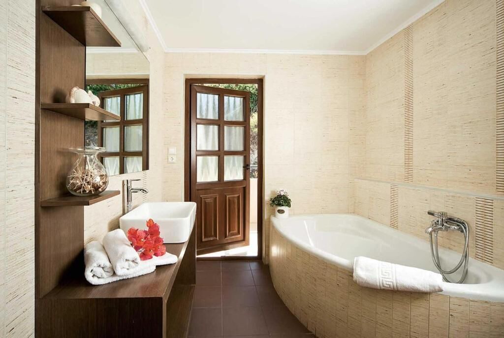 Photo of Bathroom in Pigianos Kampos