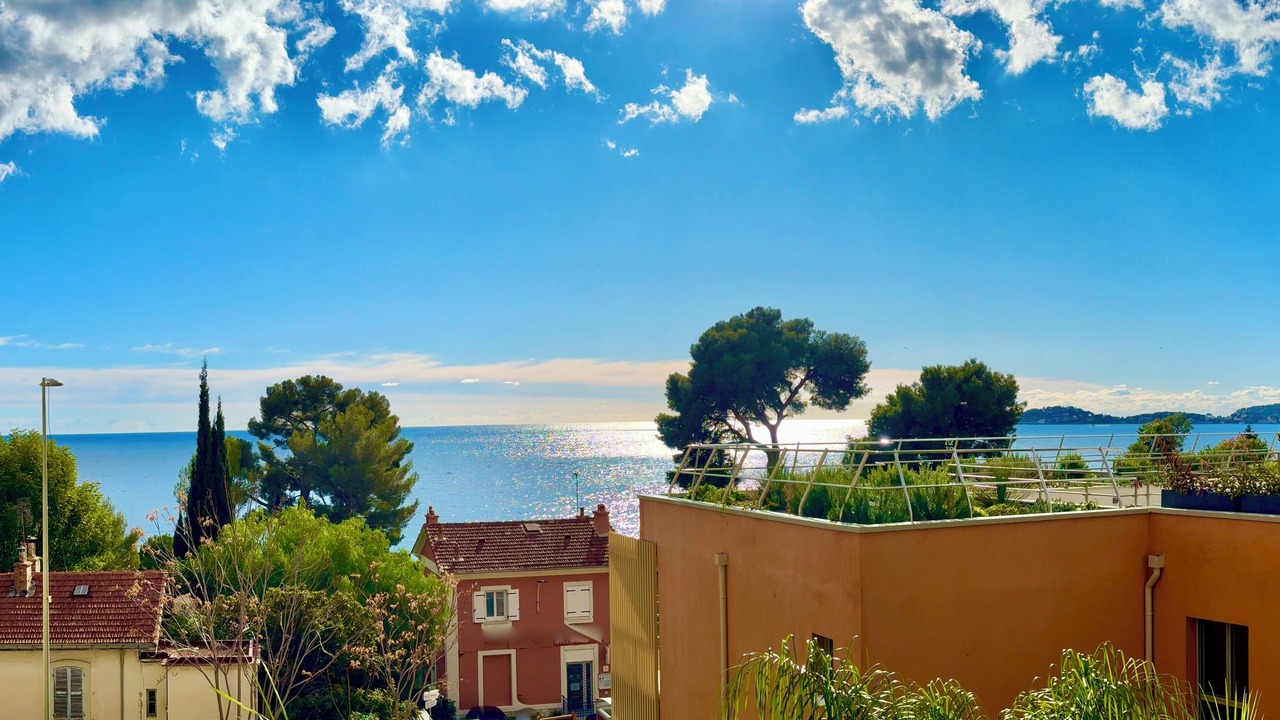 Photo of Others in Eze