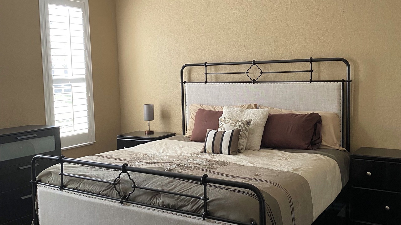 Photo of Bedroom in Regal Palms