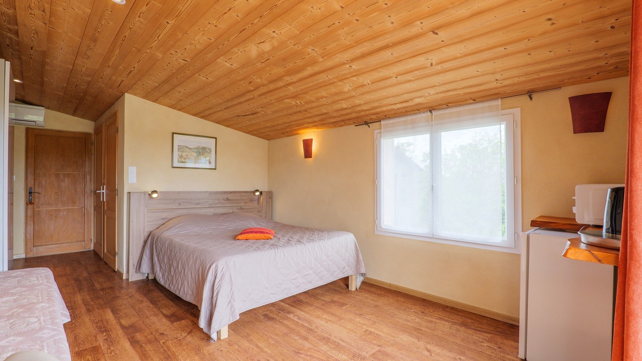 Photo of Bedroom in Saint-Remeze