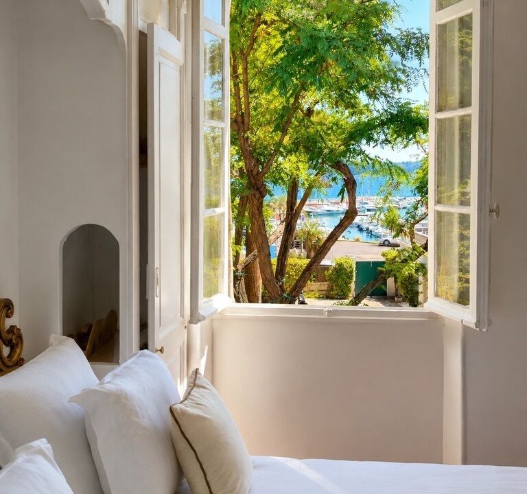 Photo of Bedroom in Pointe Croisette