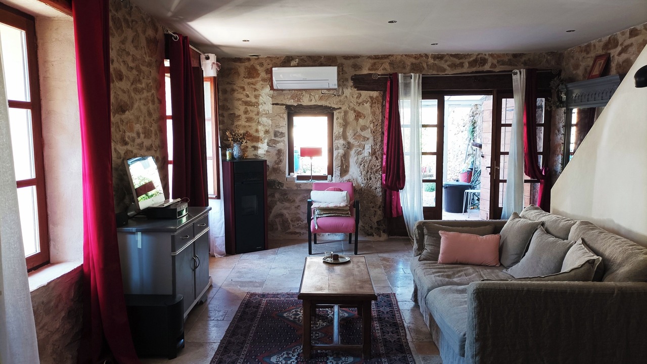 Photo of Livingroom in Varages