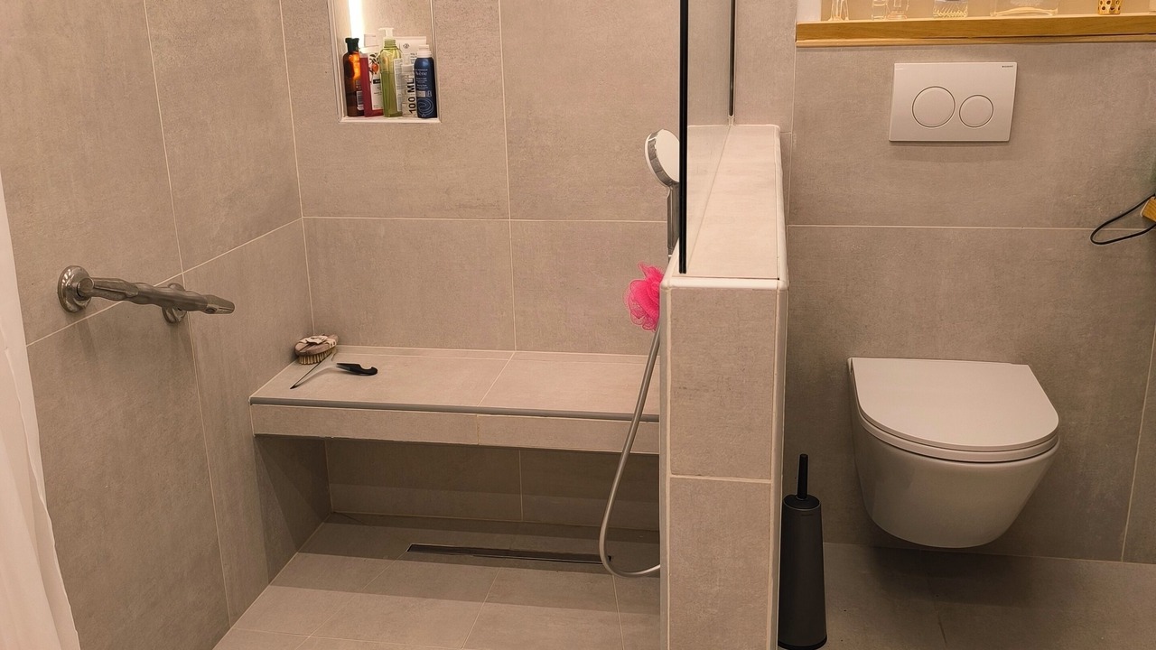 Photo of Bathroom in Sallanches