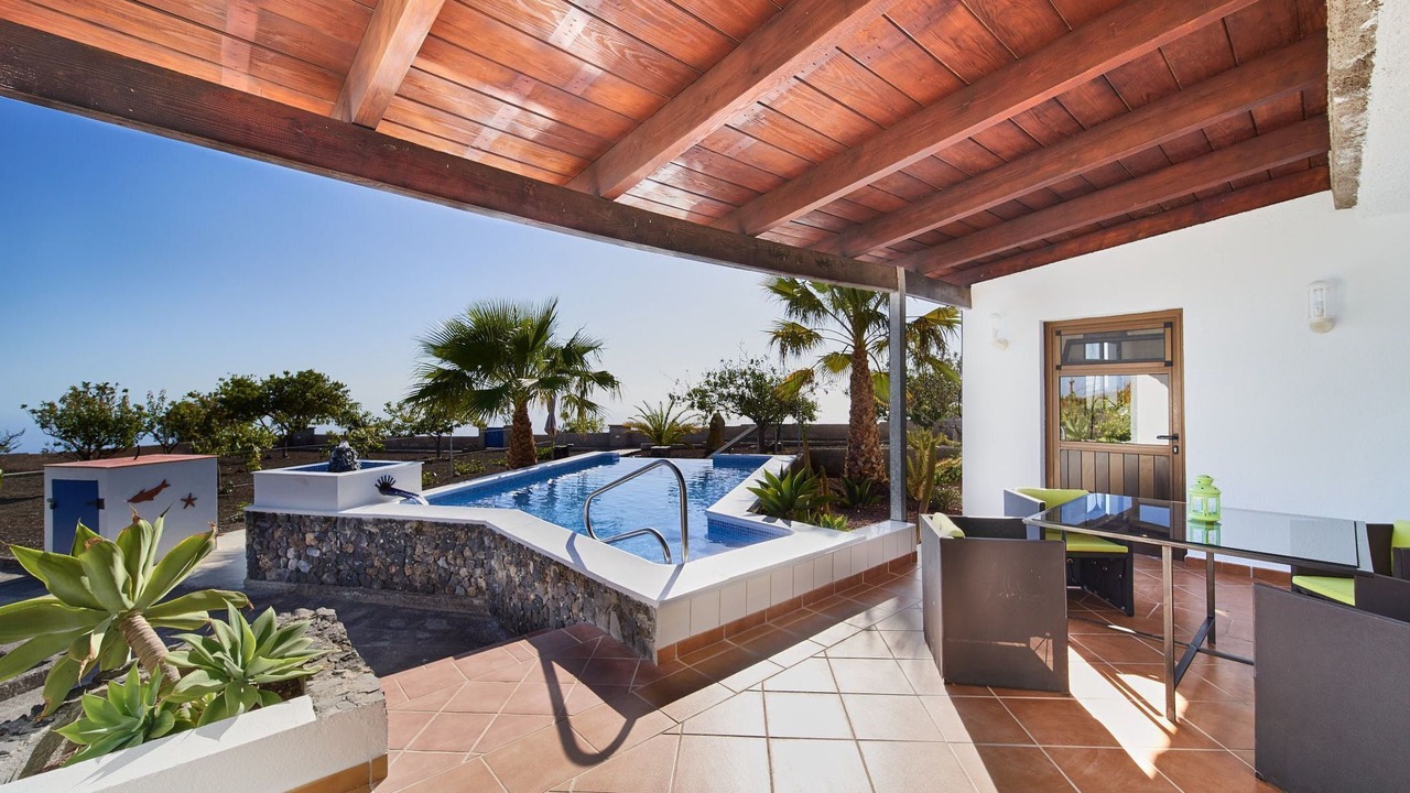 Photo of Outdoor in Chio