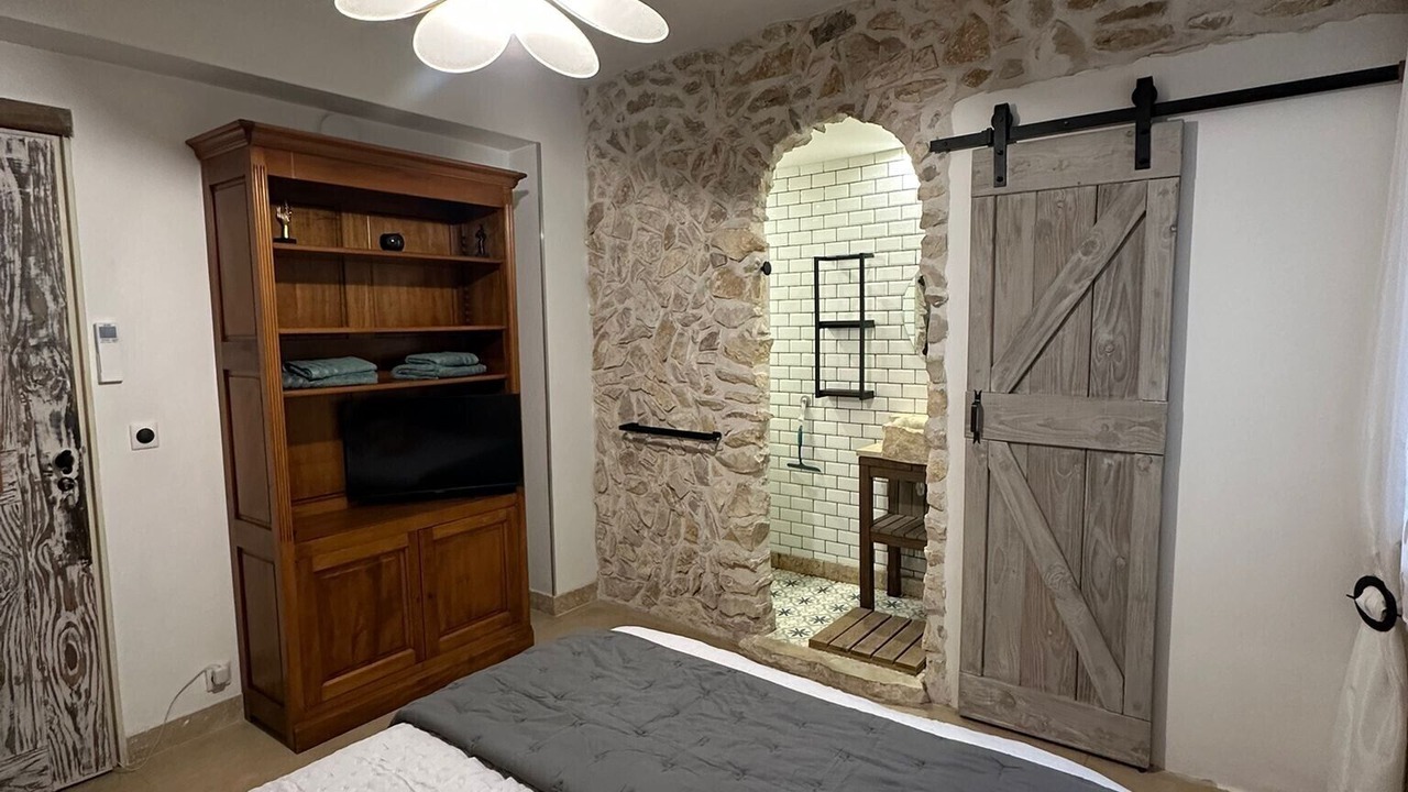Photo of Bedroom in Brantes