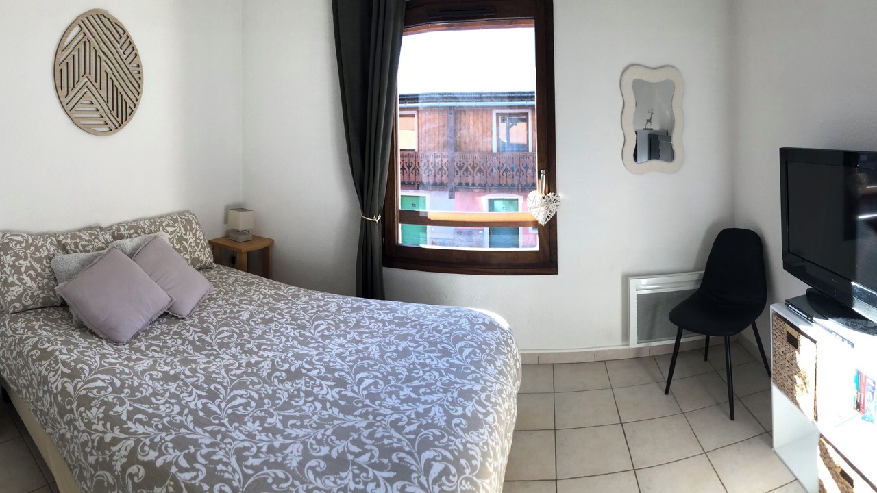 Photo of Bedroom in La Salle-les-Alpes