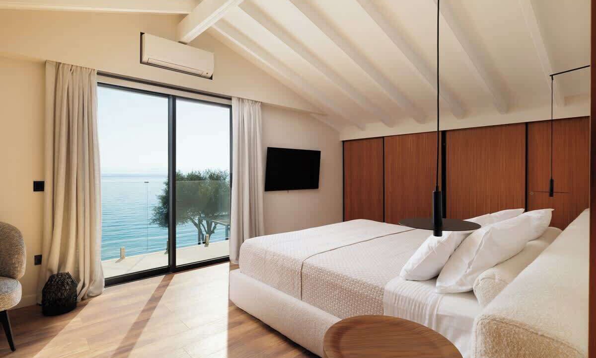 Photo of Bedroom in Benitses