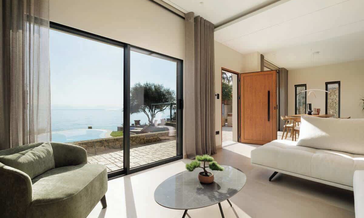 Photo of Livingroom in Benitses