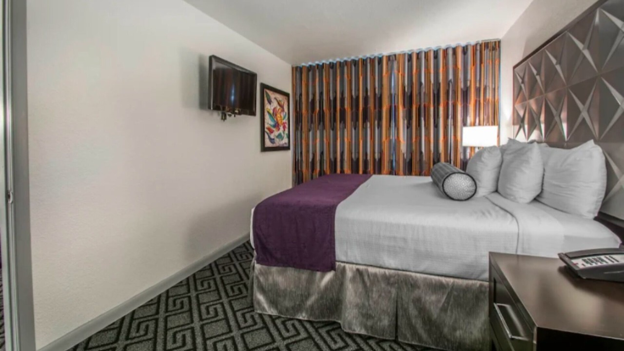 Photo of Bedroom in Surfside