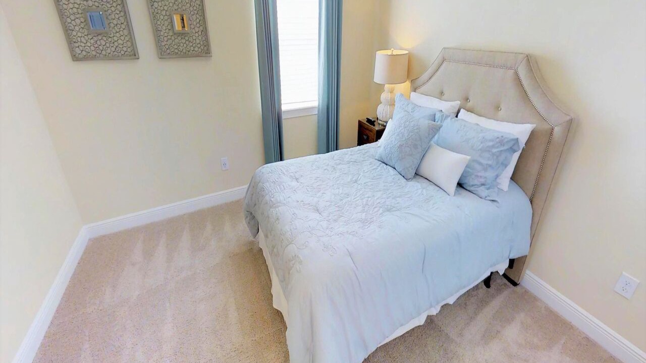 Photo of Bedroom in Davenport