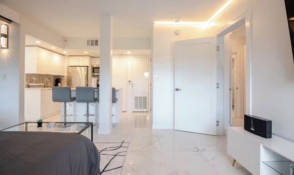 Photo of Bedroom in South Pointe