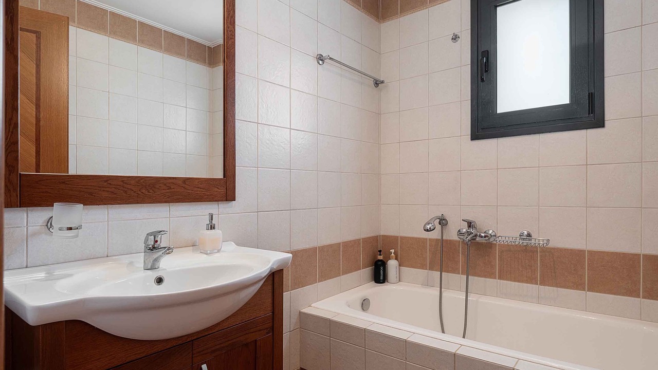 Photo of Bathroom in Kamisiana