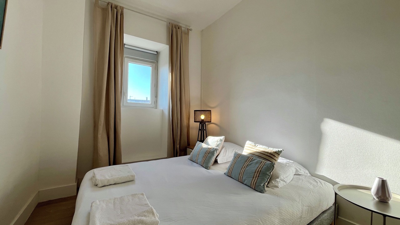 Photo of Bedroom in Valence