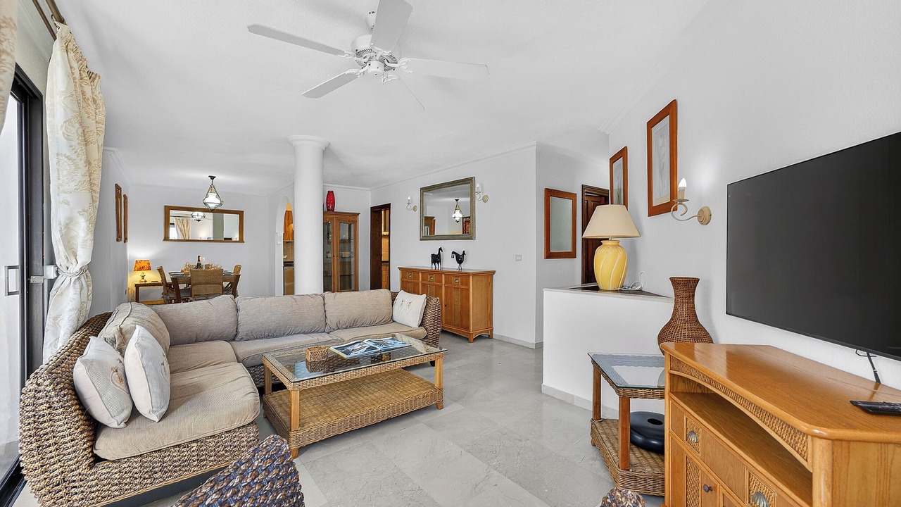 Photo of Livingroom in Los Gigantes