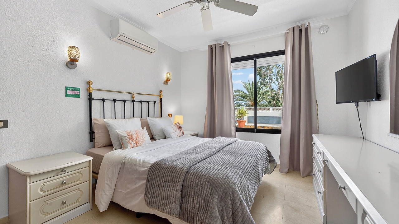 Photo of Bedroom in Los Gigantes