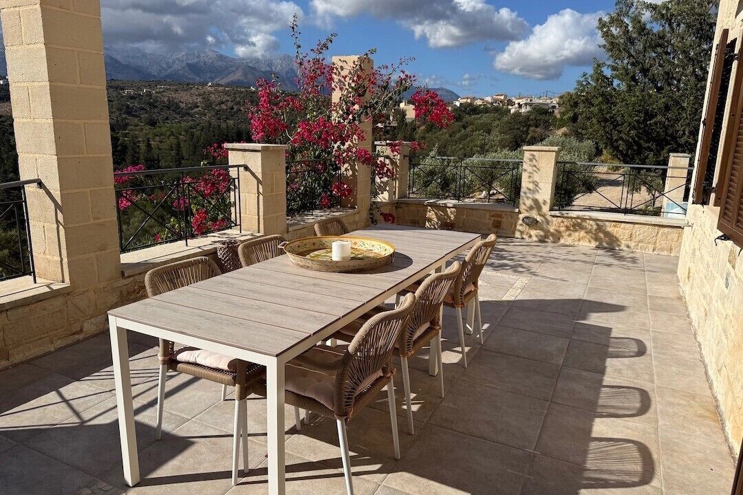 Photo of Outdoor in Douliana