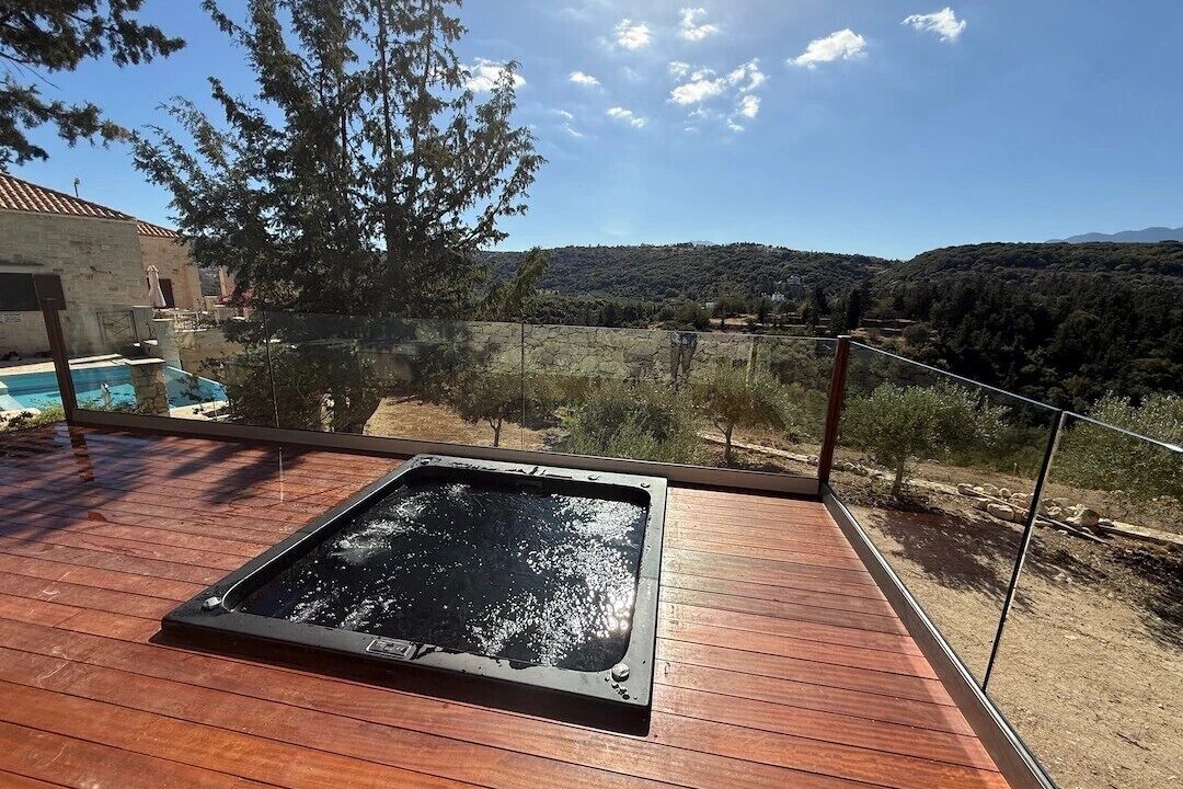 Photo of Patio Balcony in Douliana
