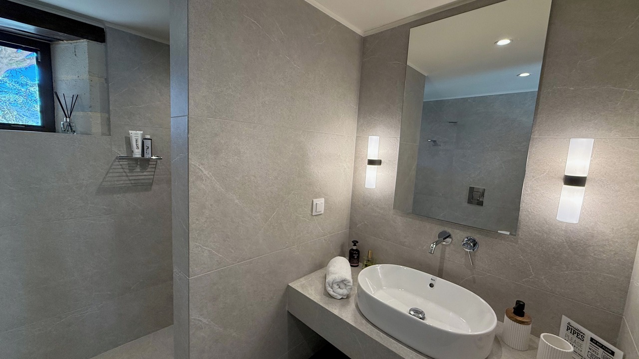 Photo of Bathroom in Douliana