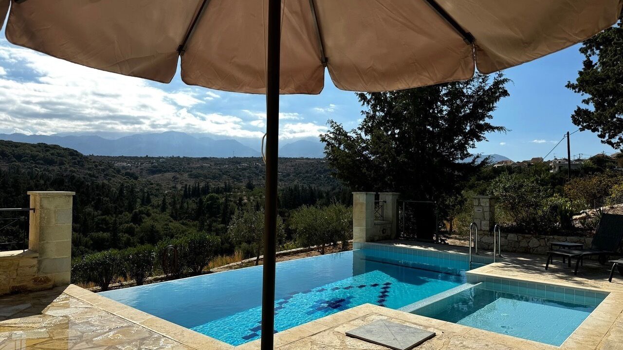 Photo of Outdoor in Douliana