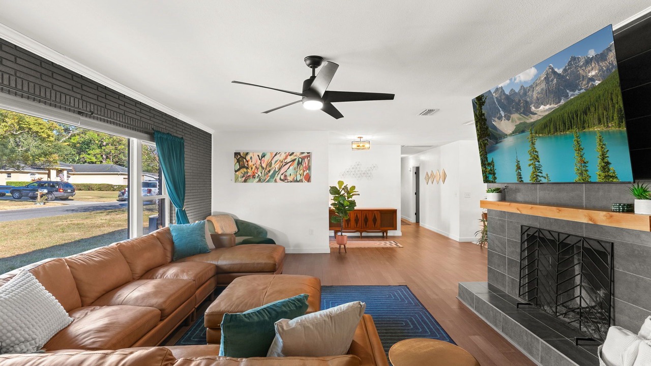 Photo of Livingroom in Lake Bentley