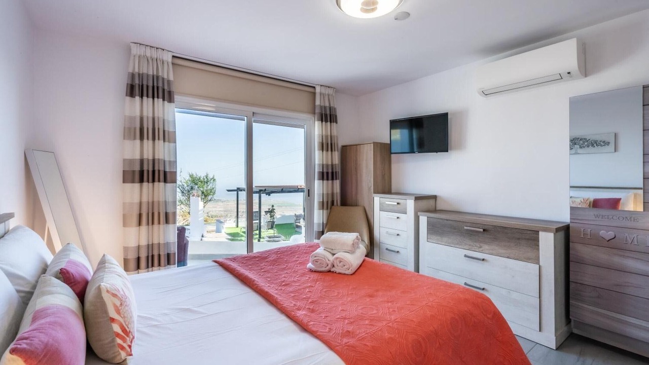 Photo of Bedroom in Armenime