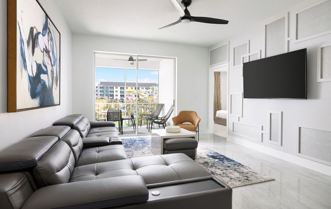 Photo of Livingroom in Florida Center