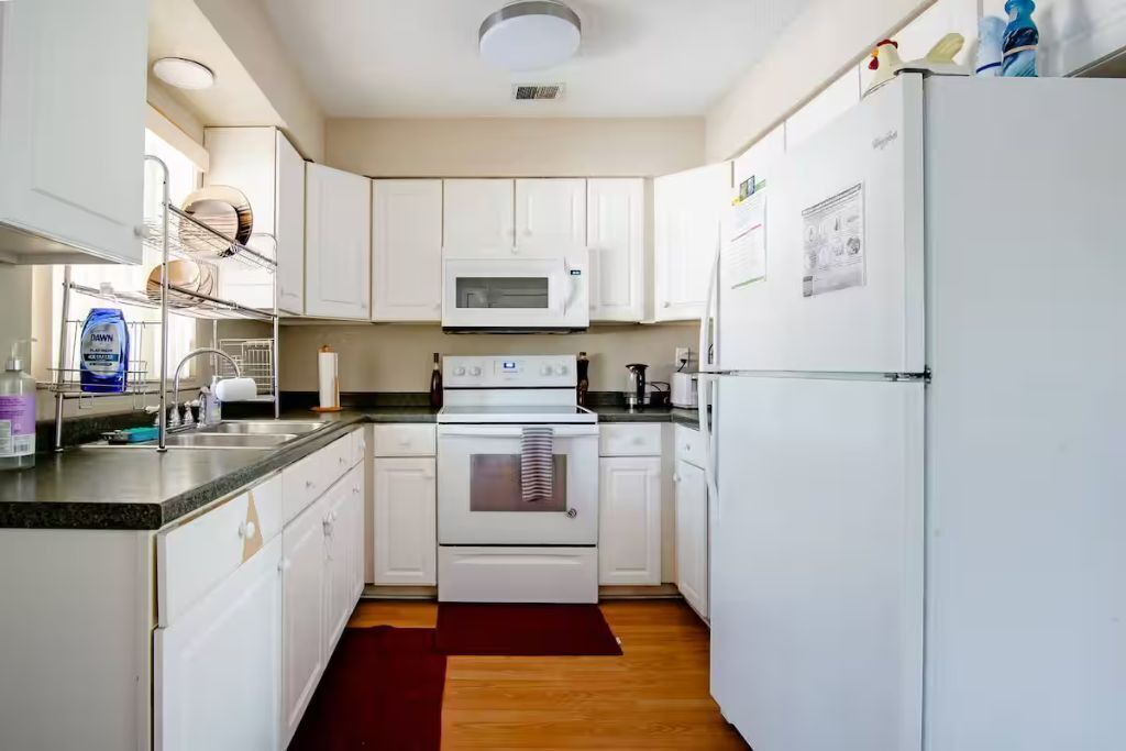 Photo of Kitchen in Greater Palm River Point CDC