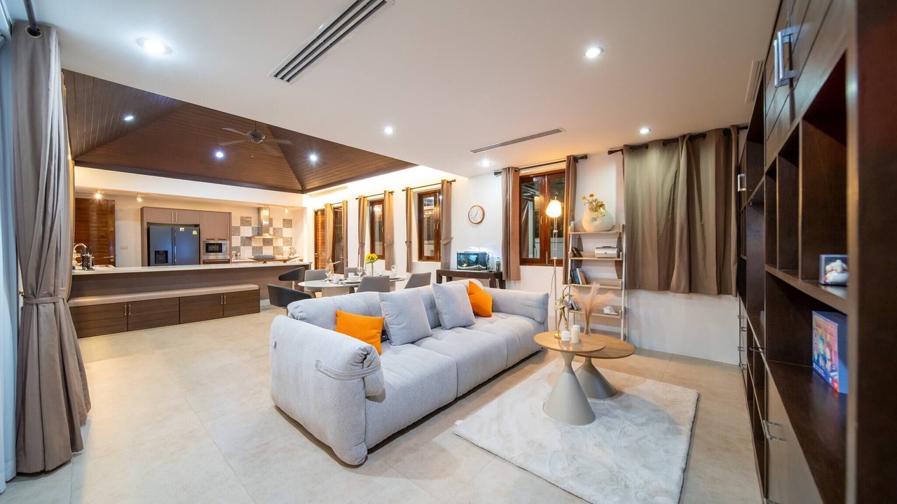 Photo of Livingroom in Chalong