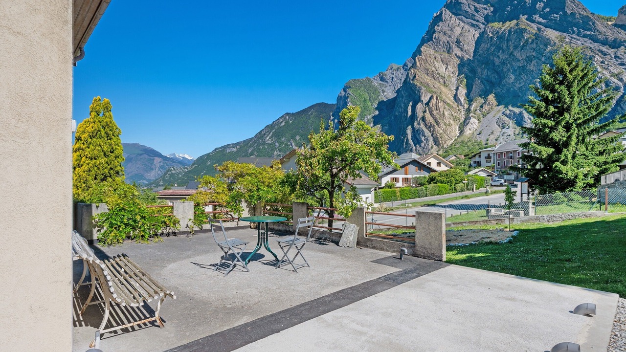 Photo of Patio Balcony in Saint-Martin-de-la-Porte