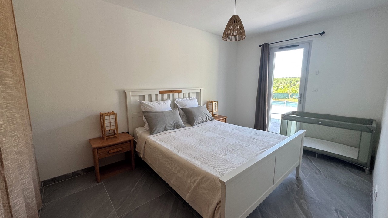 Photo of Bedroom in Varages
