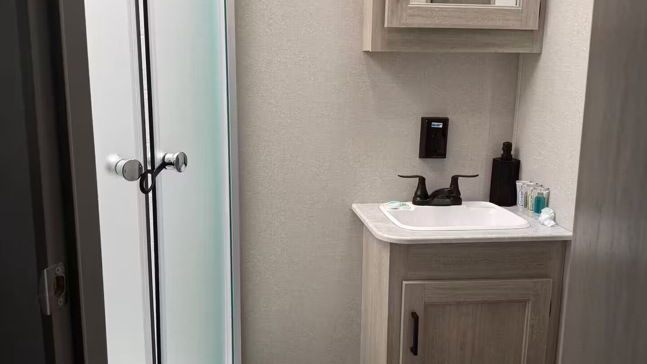 Photo of Bathroom in Oak Ridge